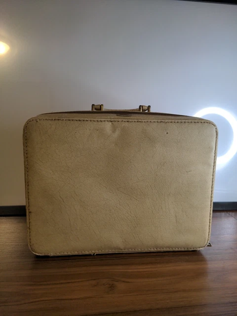 Trip-Mode Vintage Overnight Luggage Bag Missing Stitching Rough Inside