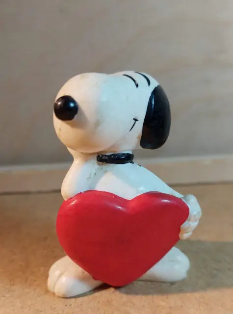 Schleich Snoopy Love Heart | Modellino PVC