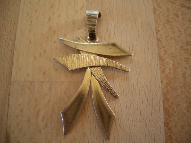Pendentif Ancien - Miniature De Tasse En Laiton Peint Multicolore - Breloque Vintage Originale