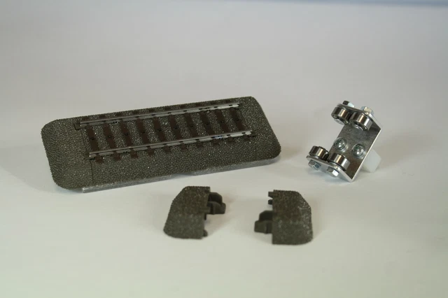 DRF H0 - Unité de commande pour trains miniatures (1) - Banc d'essai à rouleaux, 8 essieux