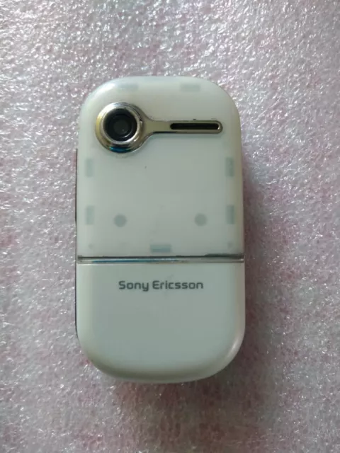 Sony Ericsson W888 10MB ROM Gsm Unlocked Phone DISPLAY 1.80-Inches