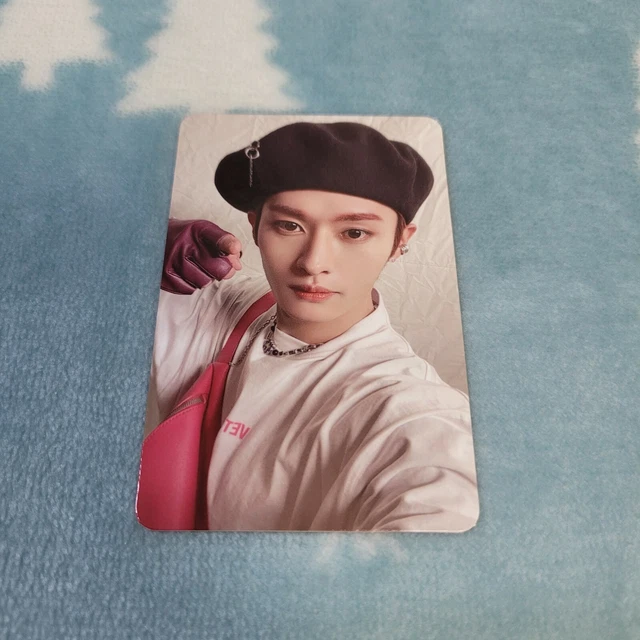 STRAY KIDS 6TH Mini Album ODDINARY Lee Know Type-2 Photo Card Official
