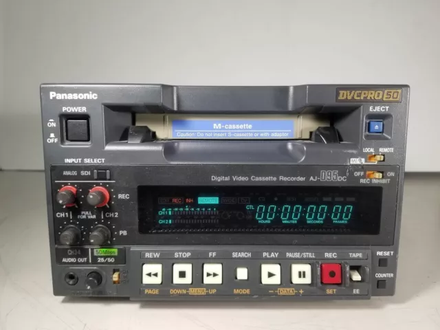 Panasonic AJ-D95DCP DVCPRO 50 Digital Video Cassette Player