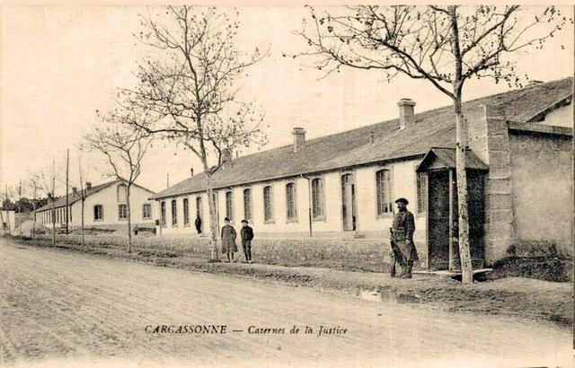Ancienne Carte Postale Carcassonne - Vue Dépliante Années 1900, Très Bon état