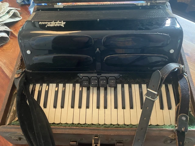 Black Soprani Ampliphonic Coletta Piano Accordion Italy Black Soprani Ampliphonic Coletta Piano Accordion Italy