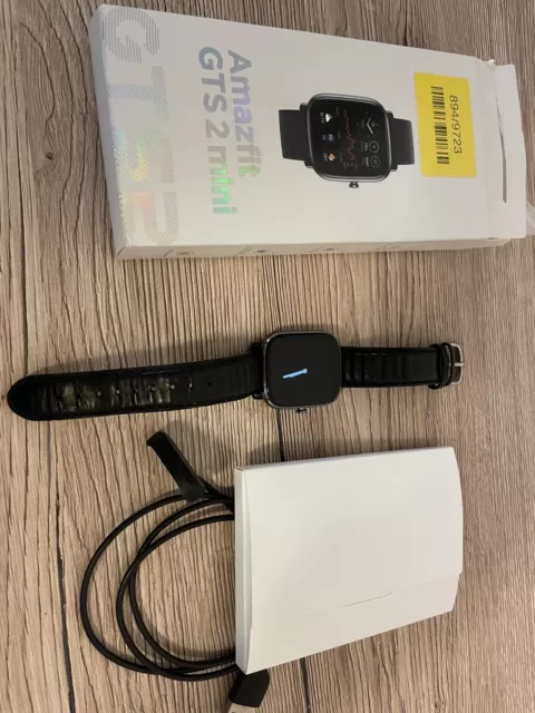 XIAOMI AMAZFIT GTS 2 Mini 44 mm Silver Case with Meteor Black