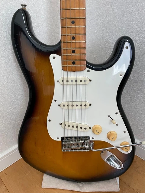 ARIA PRO II Matsumoku Japan Vintage Strat Type Electric Guitar
