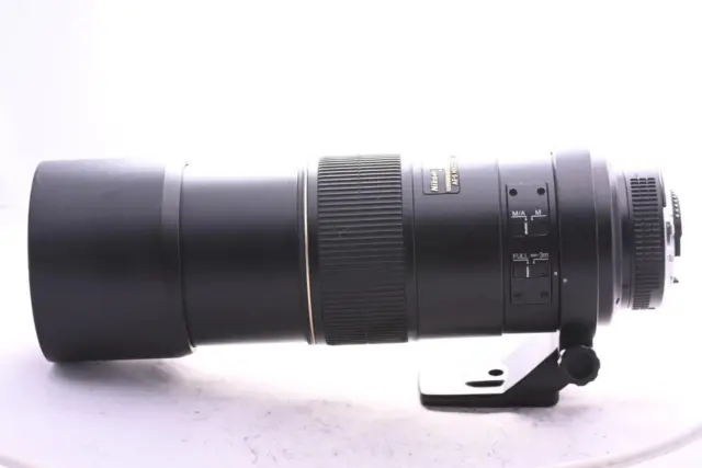 Nikon Nikkor AF-S 300mm F4 D Lens  ED AFS GOOD CONDITION