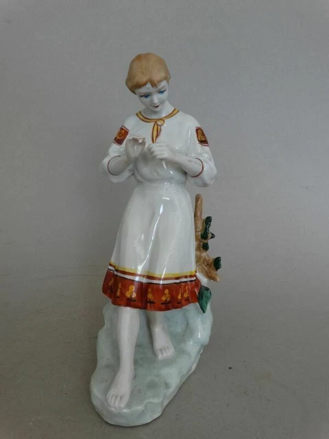 Statua Da Bagno Per Uccelli In Pietra - Margherita E Uccellino, Decorazione Da Giardino