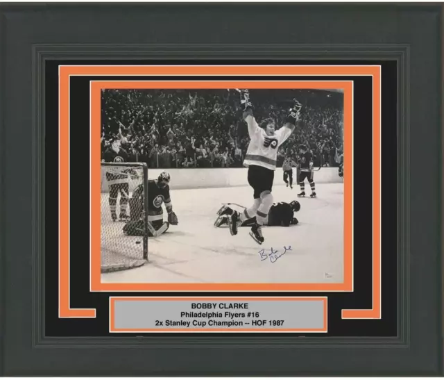 FRAMED Autographed/Signed BOBBY CLARKE Philadelphia Flyers 16x20 Photo JSA COA