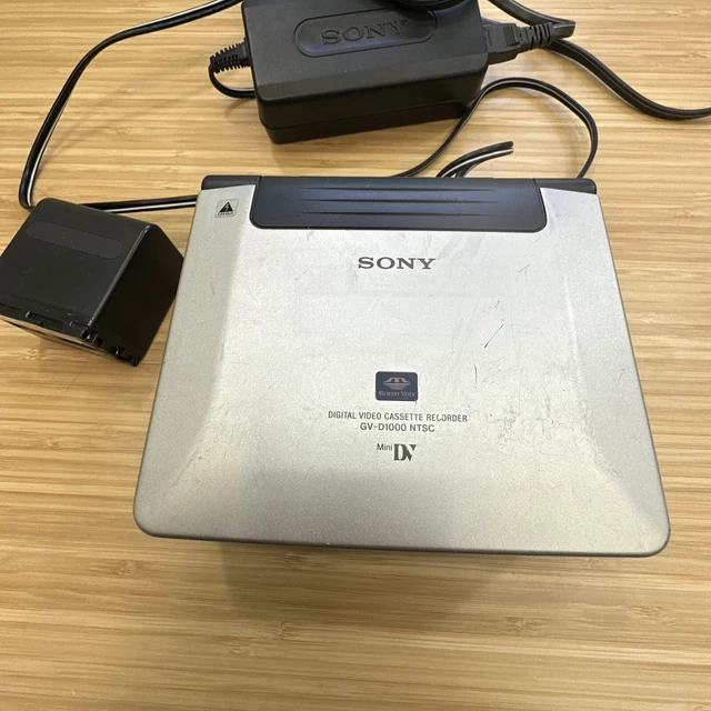 SONY GVD1000 MINI DV Digital Video Cassette Recorder w/ ac adapter