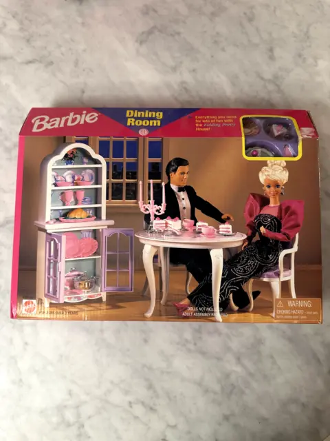 Casa da Barbie Folding Pretty House 1996 Dobrável Quarto Cozinha Sala  Colecionador Casinha Boneca | Produto Vintage e Retro Barbie Usado 89758684  