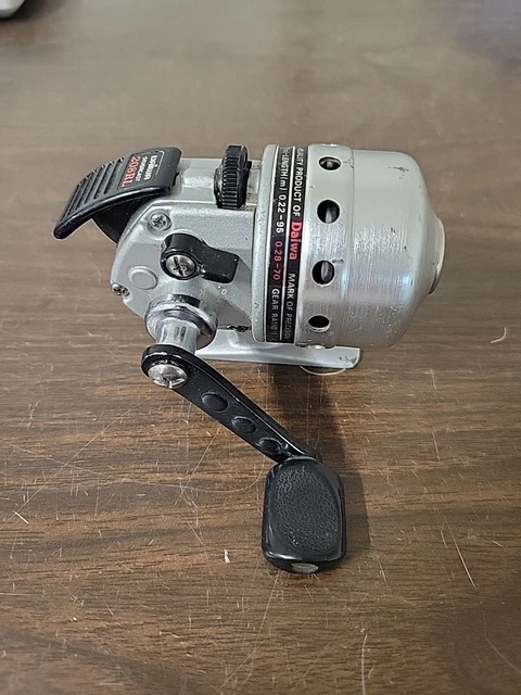 daiwa 208rl fishing reel 20 Exceler LT Spinning Reel, Frontdrag, 1000, 5.2:1, 6.30 oz, Silver : Sports & Outdoors DAIWA SILVERCAST 208RL Vintage Fishing