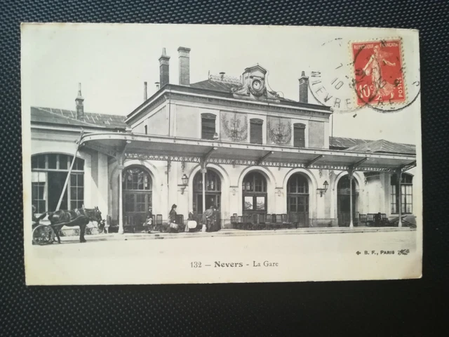 CPA 58 NEVERS - La Gare