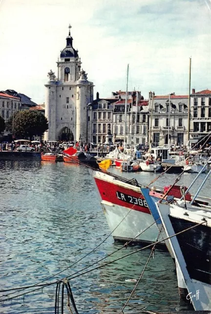 LA ROCHELLE - le Port et la Grosse Horloge - En aunis