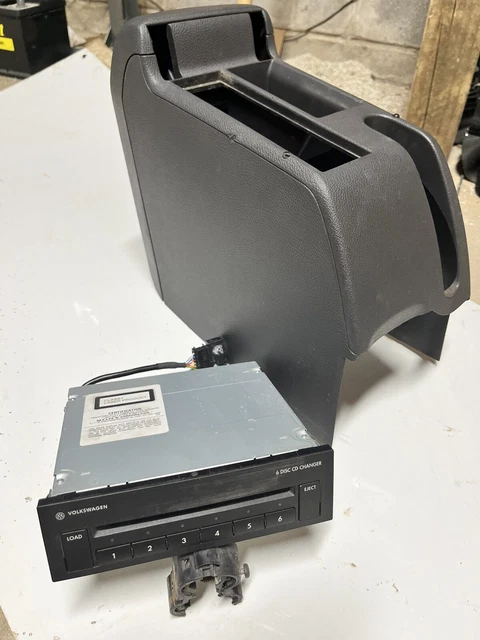 Rare VW MK5 6 DISC CD CHANGER 05-10 GTI Jetta 1K0035110 with matching console Rare VW MK5 6 DISC CD CHANGER 05-10 GTI Jetta 1K0035110 with matching console
