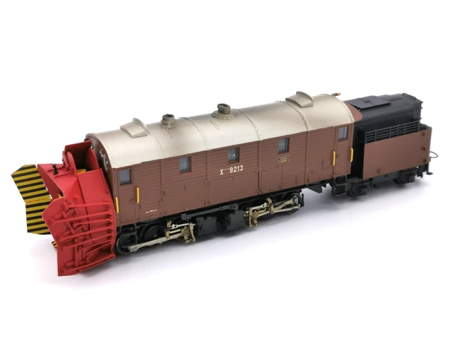 BEMO H0M 1:87 1299 113 RhB Dampfschneeschleuder Xrot d 9213