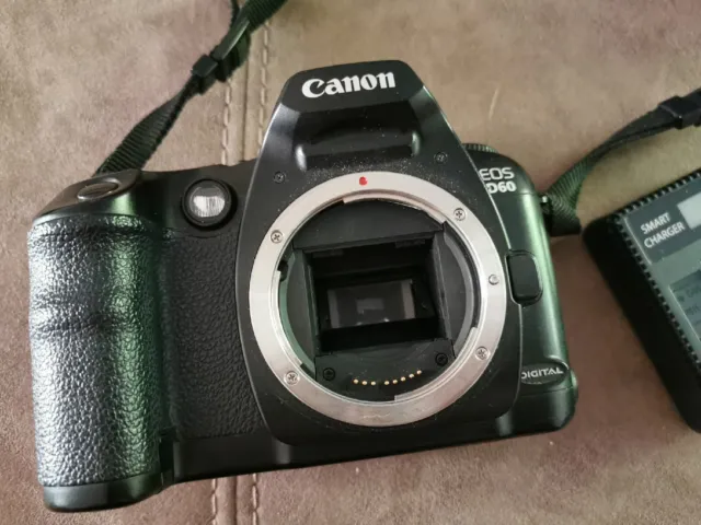 Canon EOS D60 (NOT 60D) body. 6.3 MP apsc