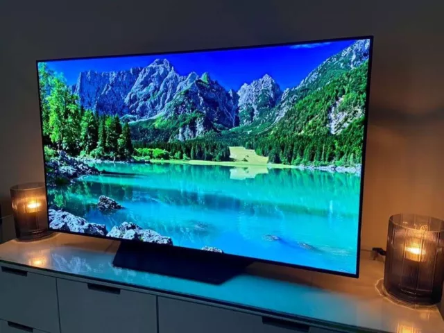 LG OLED 55 Zoll Ultra HD OLED Smart TV - Schwarz