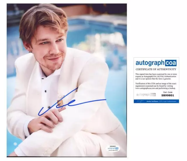 Joe Alwyn "Conversations with Friends" AUTOGRAPH Signed 8x10 Photo C ACOA