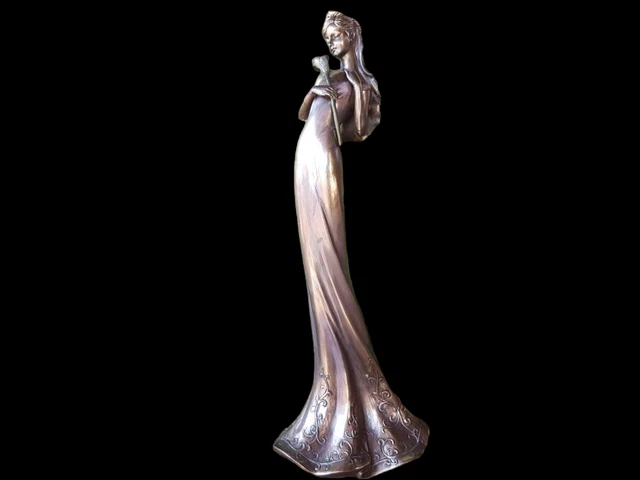 Statuette De Mariage Mariée Avec Lily Veronese Wu73412A4