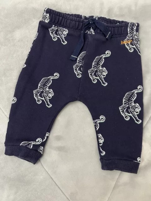 Baker by Ted Baker Baby Jungen Jogginghose dunkelblau Tiger Gr. 62/68 - wie NEU!