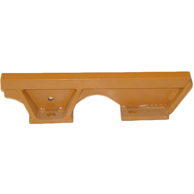 R47466 Track Frame Rock Guard Rear R/H Fits Case 450C 455C 550 550E