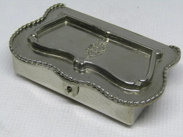 23-4-9 kleine Schmuckdose Gift Box Guarda Nacional Republicana versilbert plated