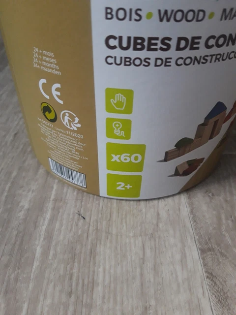 Seau 60 cubes de construction en bois NEUF 2