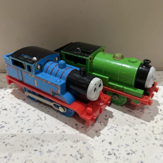 THOMAS AND FRIENDS “Motorised Thomas and Percy” Trackmaster Trains