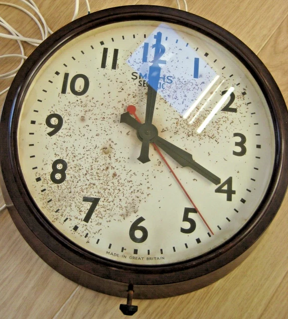 VINTAGE SMITHS SECTRIC Bakelite Industrial Wall Clock Electric Antique