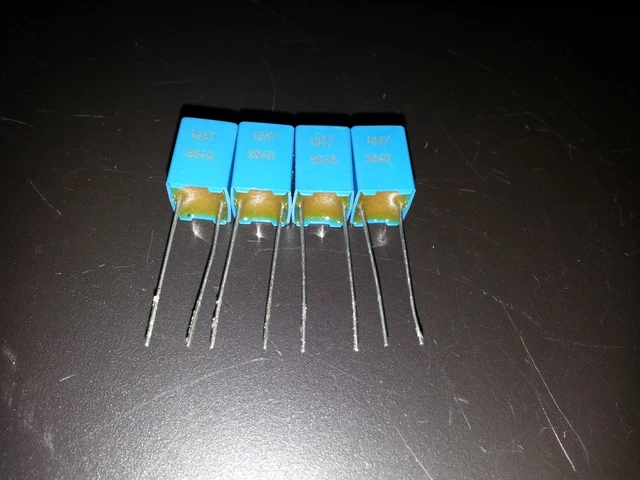 30x Condensatori ERO KP1838 8.2nF 8200pF 63V 5% - HI-END Per Audio - NOS Germania