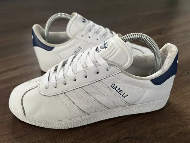 ADIDAS ORIGINALS Adidas Gazelle Trainers in Sky Blue White