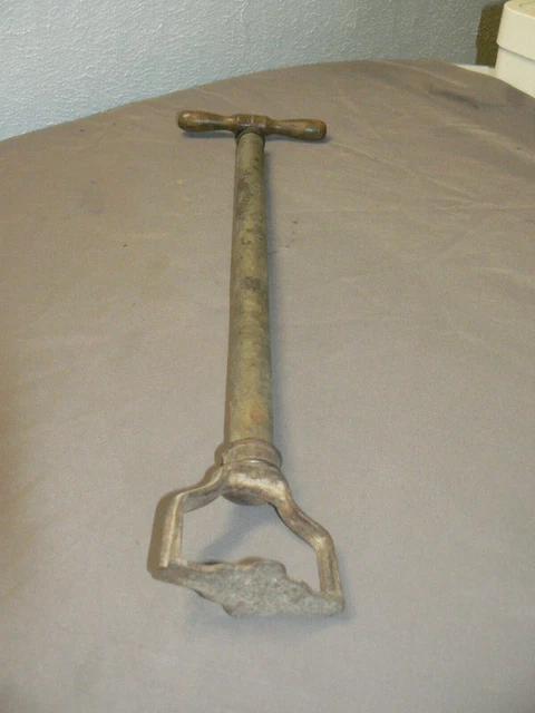 ANCIENNE POMPE À velo en aluminium de la marque TALBOT dim 40 cm EUR 13