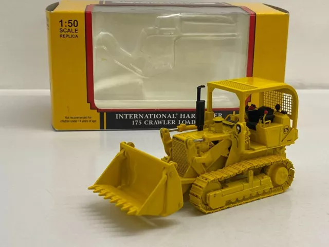 First Gear International Harvester IH crawler dozer tractor excavator 1:50