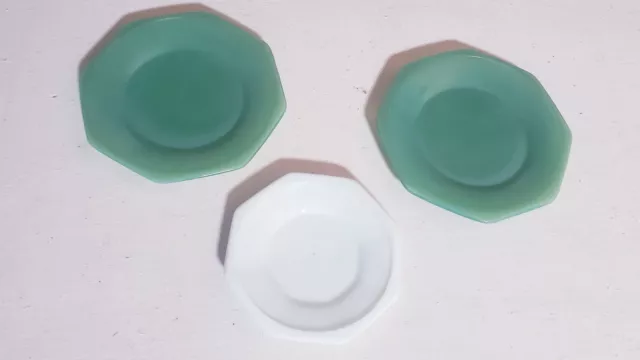 3 Akro Agate Jadeite White octagonal child plates from tea service