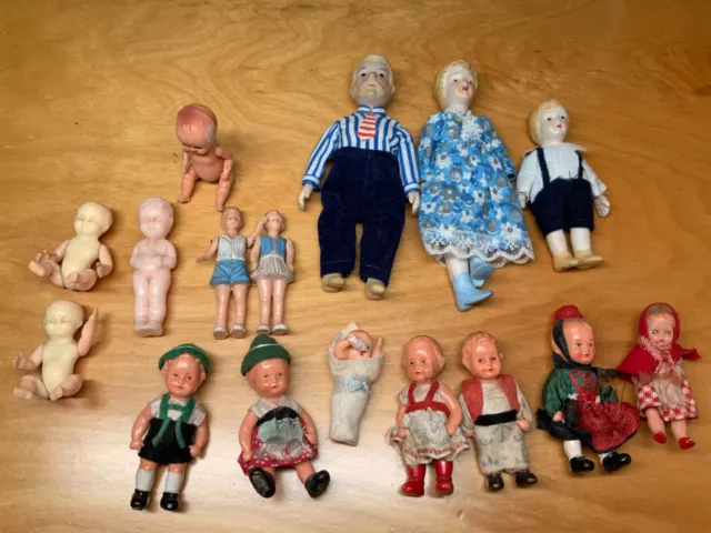 Vintage Dollhouse Dolls 16 Lot, Ceramic Plastic, Celluloid? 2.5”-6”