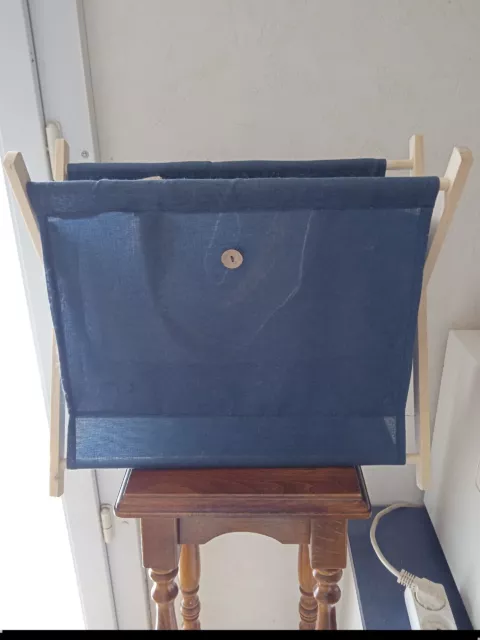 Porte Revues ancien Bois et Toile Bleue avec 2 Poignées Tissu Beiges