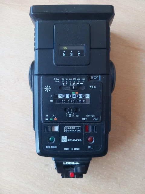 Đèn Flash National PE-201 - dùng cho các loại máy phim có chân điện ở