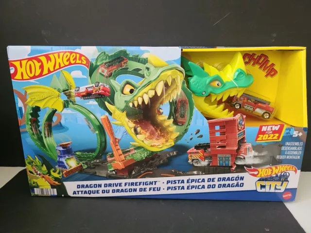 Hot Wheels Defeat the Track Dragon with Dragon Mattel DWL04