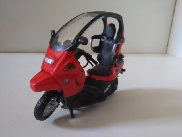 Maisto scooter store