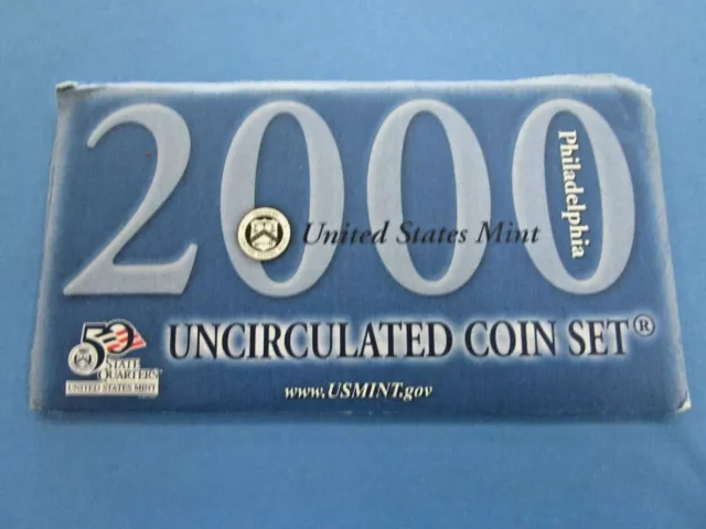USA 2000 UNC Philadelphia  Mint Set with 10 Coins Two Sealed Sleeves with Info