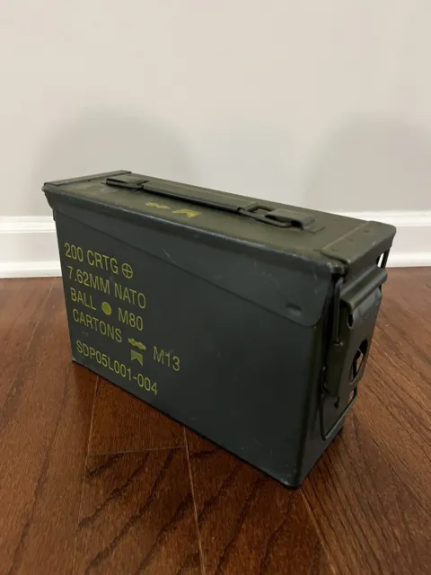 Vintage US Military NATO Ammo Can metal Box 200 Cartridges 7.62 MM M80 M62  M13