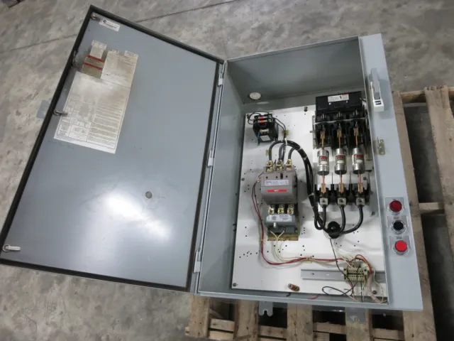 Siemens Size 4 Starter 200A Fusible Combination Combo Box 200 Amp 14JT+32A*