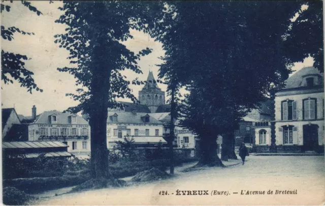 CPA evreUX - L'Avenue de BRETEUIL (160084)