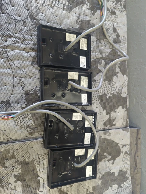 7-HID 920PTNNEK00000 Multi Class SE RP40 Wall Switch Reader - Black Lot Of 7