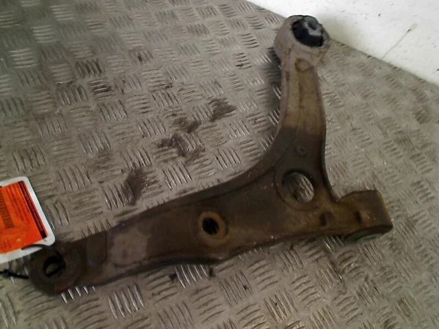 Bras De Suspension Avant Droit Pour Peugeot 205, Citroën C15 Et Visa - Pièce Adaptable 3521.34