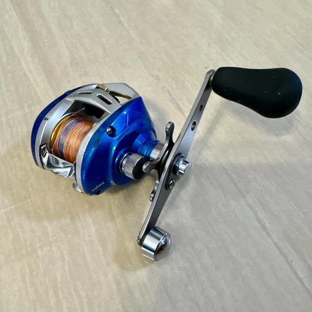 リール Daiwa AIRD 100R 1dd67389658d925c48f1b169738f02