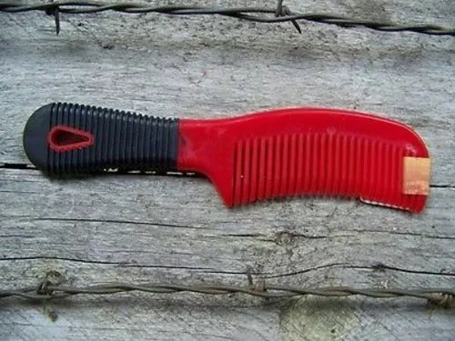 Comb - 8" Plastic Easy Grip (Red)