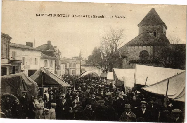 CPA AK St-christoly de BLAYE - Le Markt (192905)